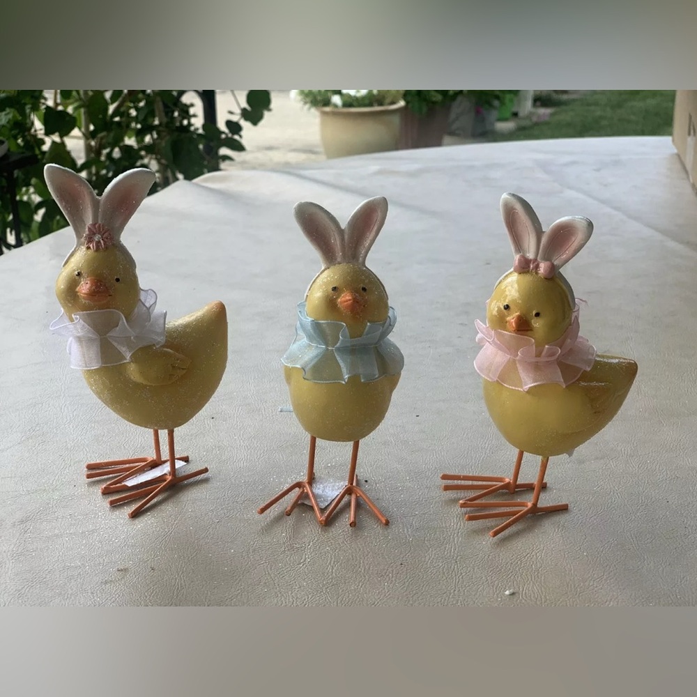 3pc Easter Chick Sitter Figurines Hand-Painted (col)